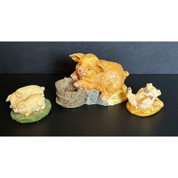 Adorable Pig Figurine Set Of 3 Farmhouse Style Resin Decor Featuring Playful & R - Picture 1 of 14